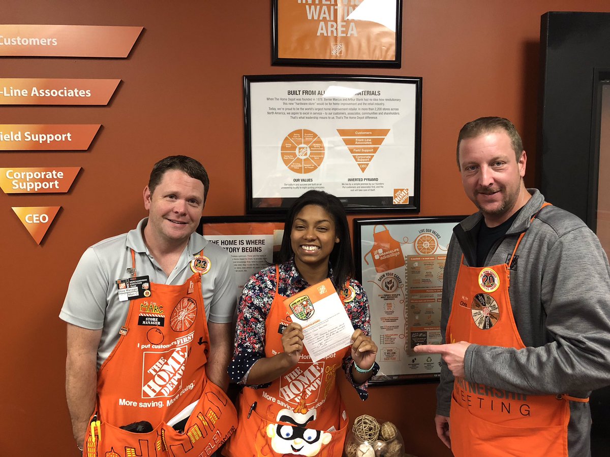 Hamilton4138's tweet image. @C4_DYNAMITE and team 4149 driving an amazing result in Associate Involvement.   42.7%!!!!!   Holy Smokes! @thdShannon @zikoyanis @cochran_marc