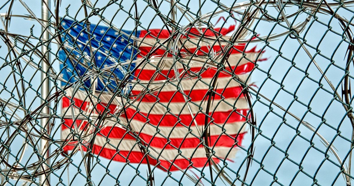 ChadPiotrowski's tweet image. Have you heard of #Netflix's new series "First and Last" and wondered how accurate it is? Check out our blog post to learn the answer. #jail #prisonsystem bit.ly/2CJQ0GV