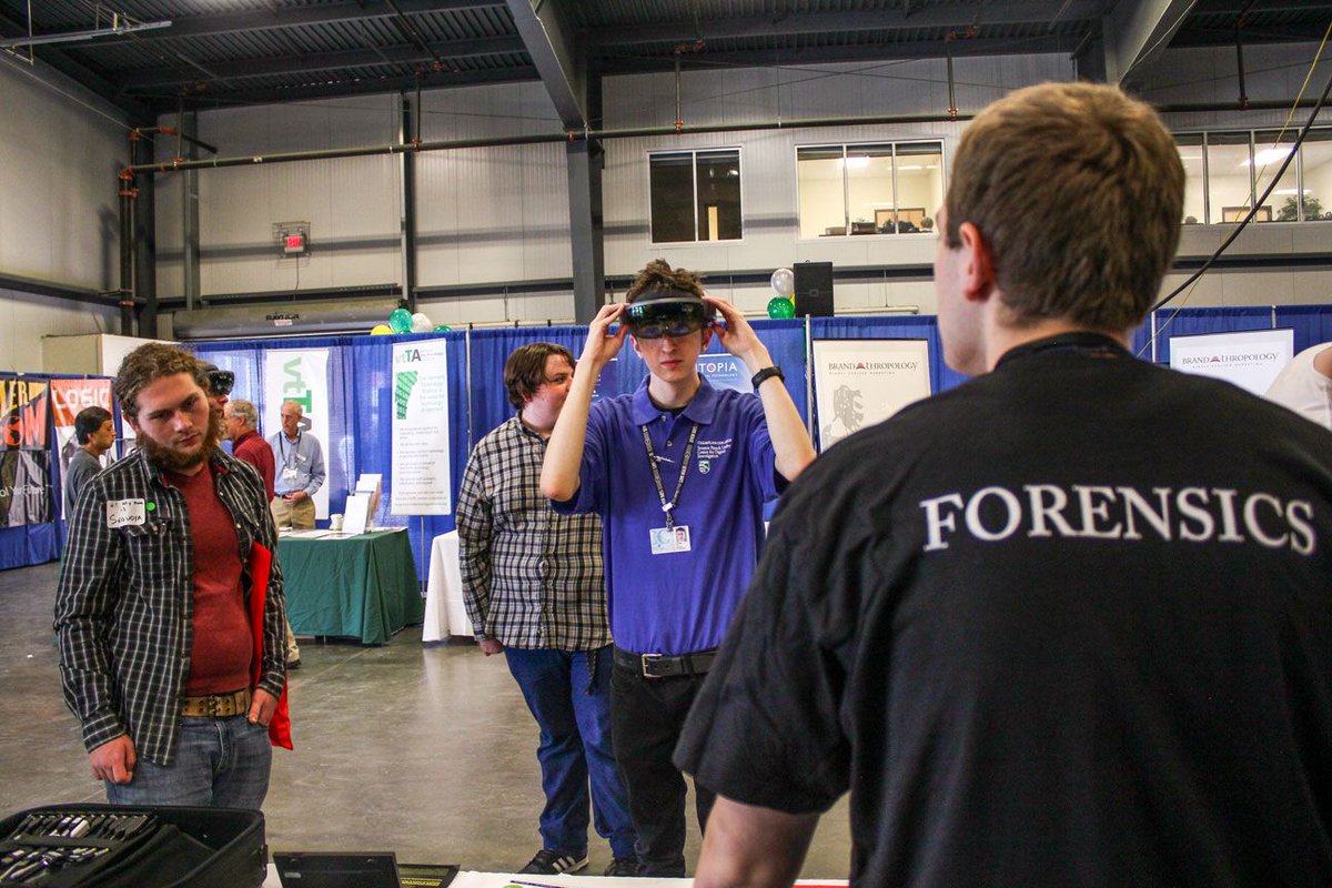 leahycenter's tweet image. The @ChamplainEdu LCDI interns will be at @techjamvt again this year! Come join us on Friday, Oct.19th between 10:00 am and 6:00 pm. Come see our booth, see our projects, meet our students, and have some fun. See you there!
#champforensics #bvt #techjamvt