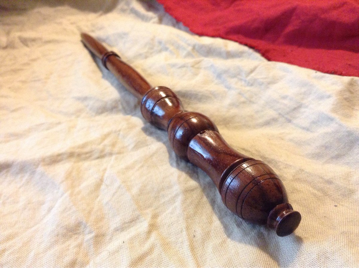 CloudHomeCrafts's tweet photo. Thanks for the kind words! ★★★★★ "Perfect for the Harry Potter fan, I love this wand! It's unique and different than the prop replicas available for purchase. Definetly will set the die-hard fans apart. Sturdy wood, beautiful color. " L. https://t.co/WjJTIuDX3X https://t.co/gjgZPazAEn