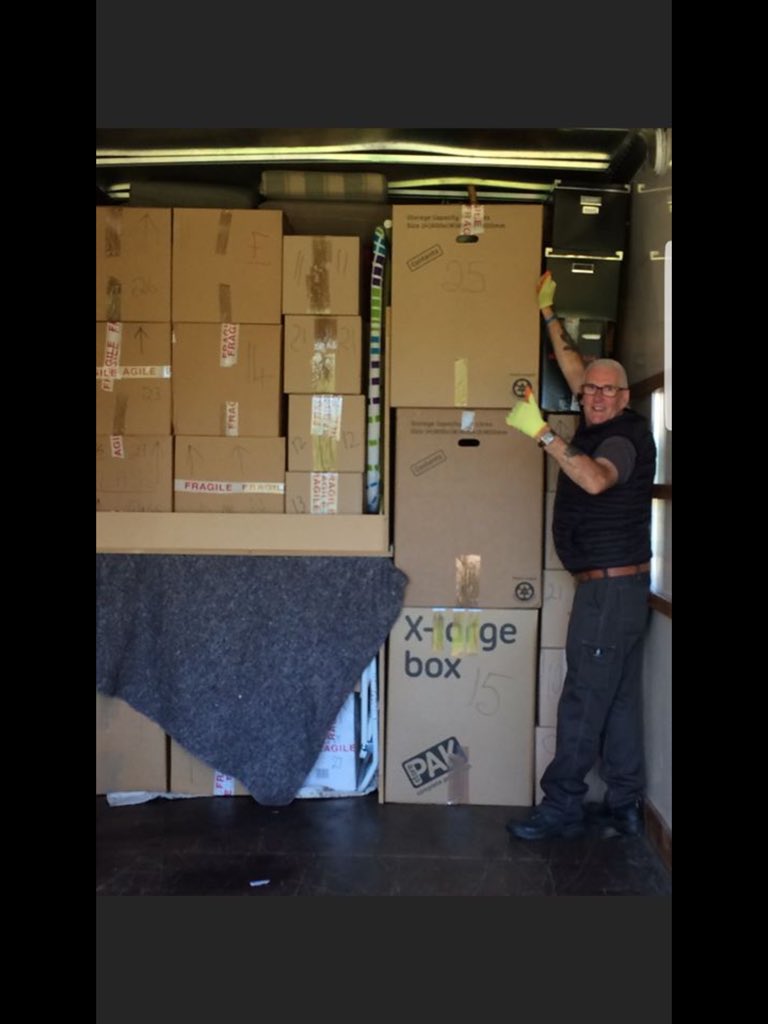 TheRightMove1's tweet photo. All team work @ Right Move Removals &amp; Storage 
#Removals #teamwork #happystaff #Northcoast #Storage #Storeit #Rightmoveremovals #Coleraine #Northernireland #Portstewart #Portrush https://t.co/wKwLfvLCat