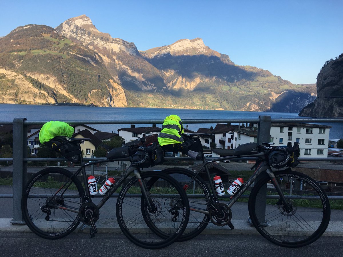 Day 2 finished in Saint-Louis. Nice roads and amazing scenery during the whole day. Pasta lunch in Aarau. 150km in 5h30 #TheFinalBreakaway