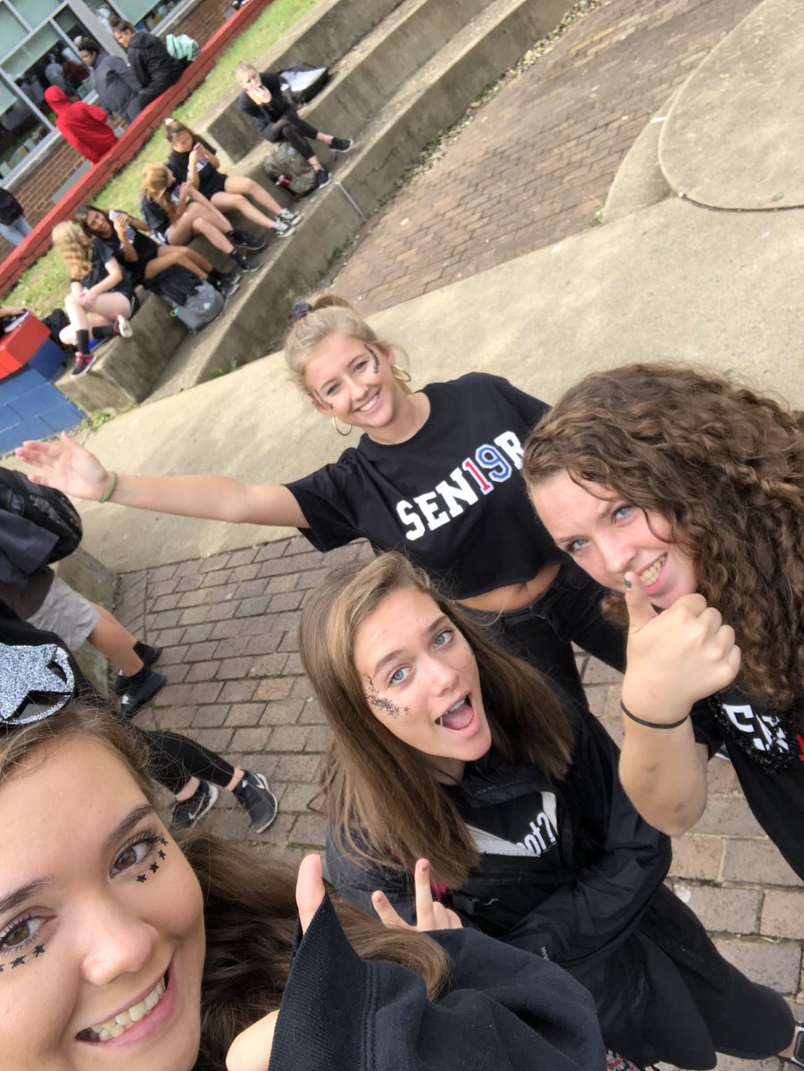 MadisonRoot16's tweet photo. #atownhoco12 @AHSpiritWars https://t.co/VioabYVF21