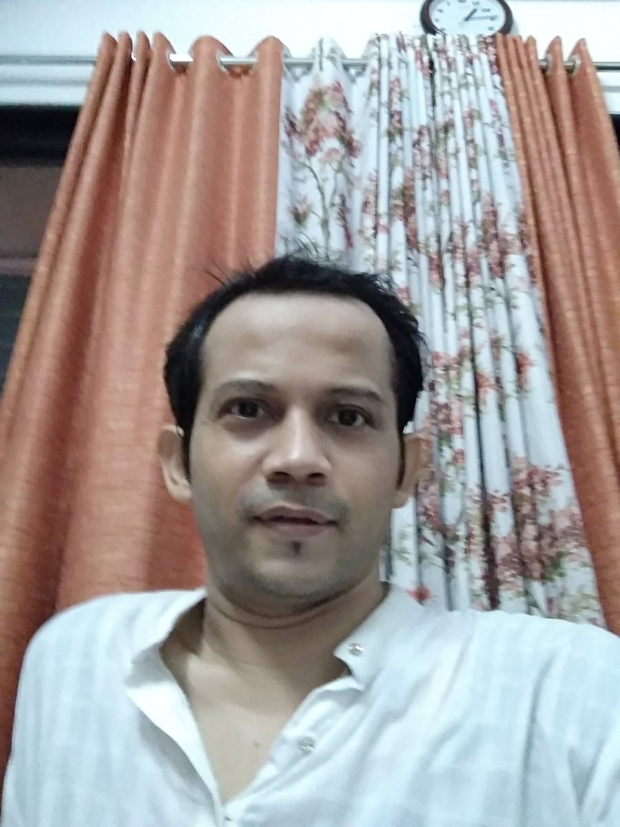 6th day... So engrossed in dance forgot to take a snap.. Took the pic at home..