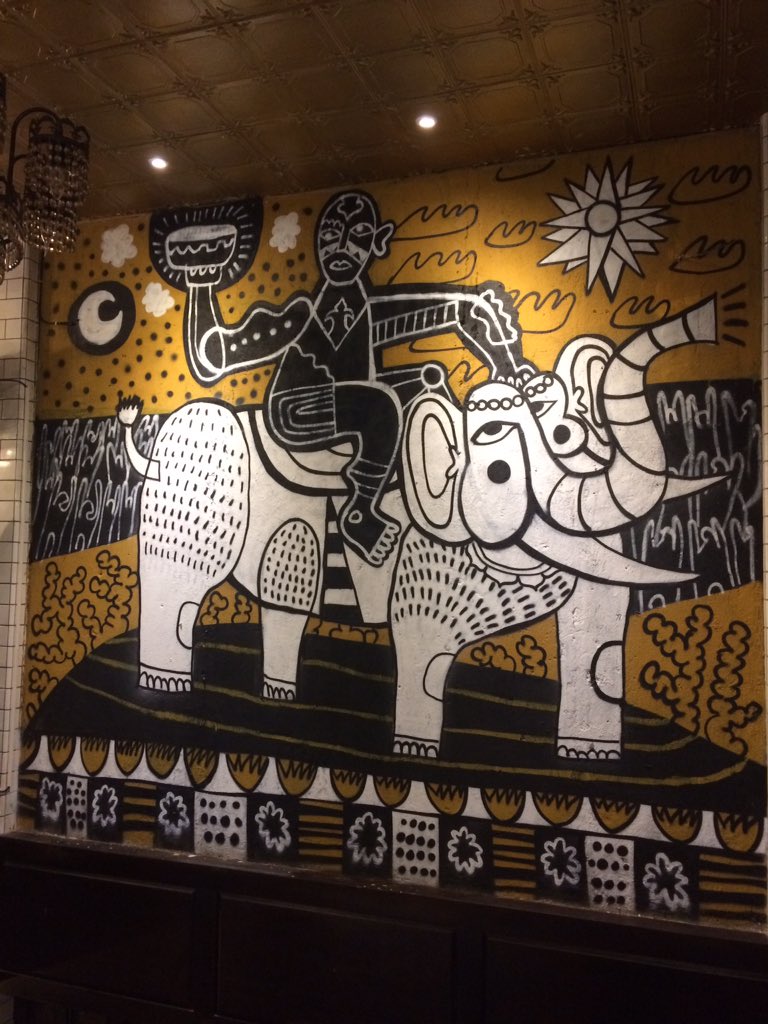 Ayam bumbu saksang, ayam bakar bumbu pinadar, gule ikan mas, sambal teri andaliman, ikan mas arsik, gulai bebek andaliman. Lapo Bongabonga. Jalan Cipete Raya No 26. Halal. 😊