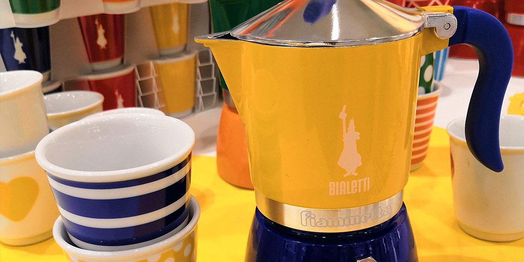 espacestquentin's tweet photo. Pour commencer la semaine du bon pied, il faut un bon café ☕️ #Bialetti vous offre 1 boîte de café moulu pour l'achat d'une cafetière italienne moka ! De quoi être de bonne humeur 😉 https://t.co/18f0yZIZCL