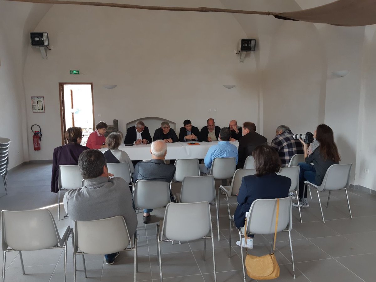 JF_Acquaviva's tweet photo. Sur le terrain à #Merusaglia pour accompagner un projet autour de la réhabilitation du couvent comprenant aussi la rénovation du campanile et de l'eglise dans le cadre d'A #StradaPaolina matérialisée dans le #SchémaMontagne du #ComitéDeMassif. Avanzemu. @IsulaCorsica @giajosepha https://t.co/uBWGA0vOwz