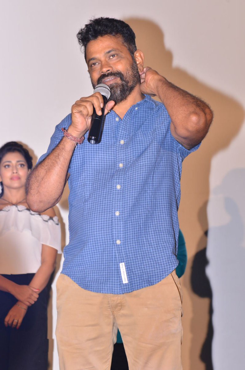 VbvrTheFilm's tweet photo. #VeeraBhogaVasanthaRayaluTrailer Launch Gallery !!
Watch #VBVRTrailer Here ►https://t.co/ylIg565Cwj
#Sukumar @sreevishnuoffl #NaaraRohith @shriya1109 @Inndrasenar #VeeraBhogaVasanthaRayaluOnOCT26 https://t.co/tXOaTdemEn