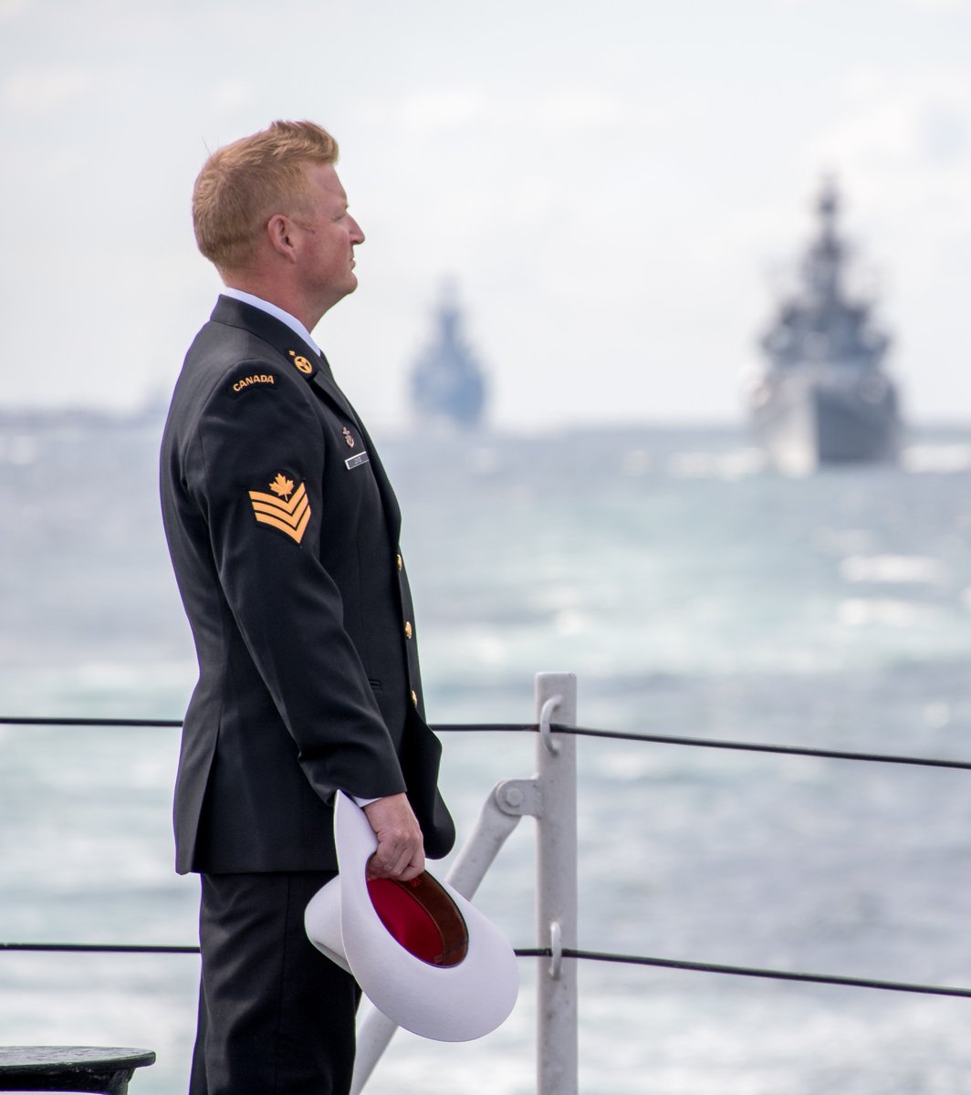 CJOC_COIC's tweet image. Did you know we sometimes wear cowboy hats on board #HMCSCalgary?

Crewmembers “man the side” as the ship passes Republic of Korea Ship Dokdo for the International Fleet Review off the coast of Jeju, Republic of Korea. #OpPROJECTION