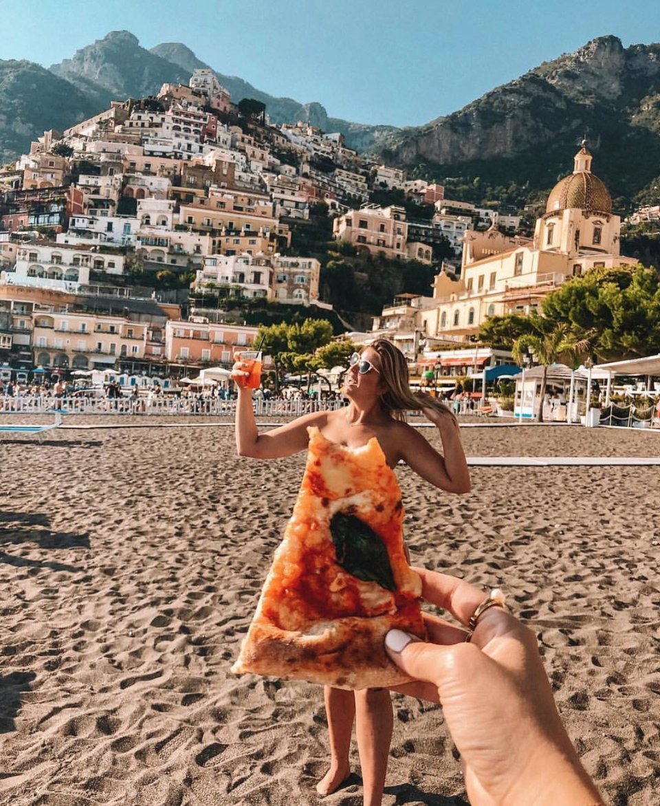 AirTreks's tweet photo. "Italy, you have a pizza my heart." - Laura Lo, AirTrekker  #anothercheesyphoto #trektheworld #positano #italy ♥️ 🍕 🇮🇹.

Add Positano to your Round The World Trip: https://t.co/kkwi7CyC7V https://t.co/KLw44K5hEZ