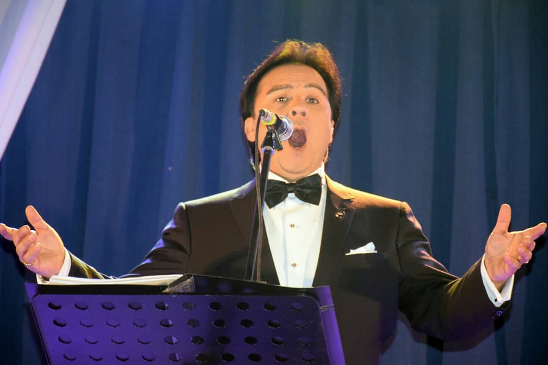 pinguinodiario's tweet photo. Tito Beltran y el dueto Il Sogno, dieron inicio a las Semanas Musicales del Fin del Mundo con concierto de pop lírico en Puerto Williams. https://t.co/HJr0eN4jcT