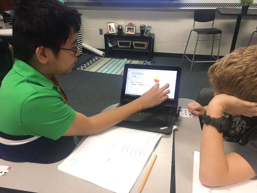 stacilbartley's tweet photo. 35/180: Exploring the relationships between angles formed by parallel lines &amp; transveral lines using #GeometersSketchpad #teach180 https://t.co/14xK0AIZzL