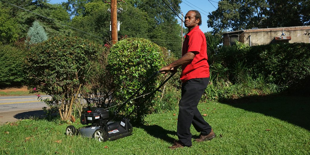 lachowski's tweet image. The Southern Photographers of the New Generation, by Richard McCabe for @BitterSouth bittersoutherner.com/southern-photo… @OgdenMuseum Athenians Carl Martin and Brittainy Lauback are in the exhibition behind this article.