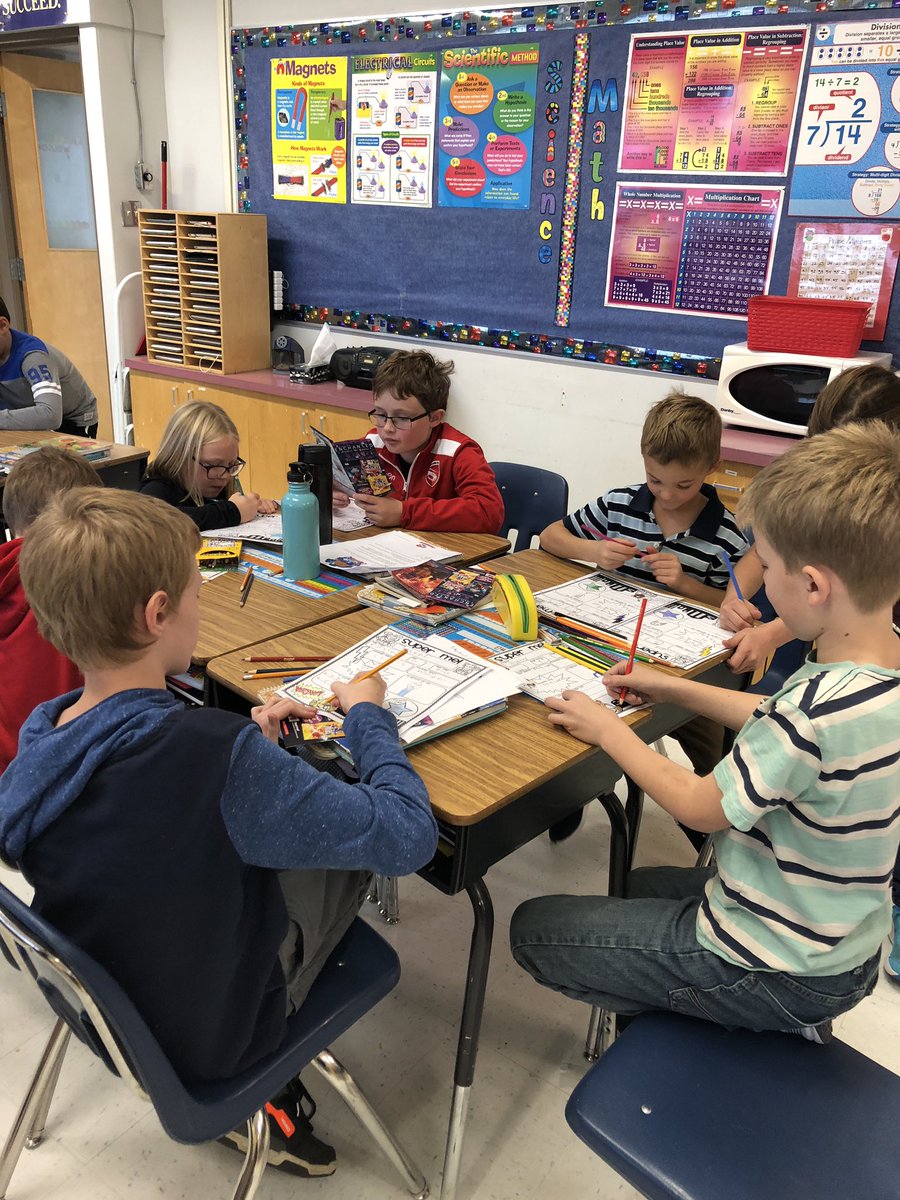 lmeitzen's tweet photo. Our first Kinder Buddy day learning about each other. @deliabulldogs https://t.co/zpuLdiPBbl