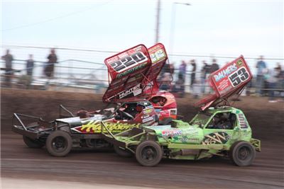 53 JOHN LUND IS BACK
The eight-time BriSCA F1 world champion, after nearly two years away for the track, makes his long-awaited return this Saturday at King's Lynn's National Points Championship Shootout round 6, sponsored by Bensons Products Limited <a href="/trackstaruk/">trackstarracing</a> #BriSCAF1