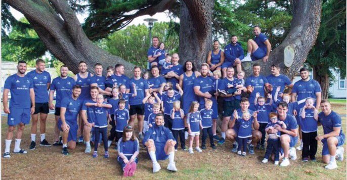 ‘21 kids in one pic with 21 @leinsterrugby players...it’ll be easy’ promised Sharon, Emma and team in @Downsyndromecen nervously...!! Great day. Brilliant kids and their families and carers. And not a bad pic either for the I’M ABLE 2 calendar! #21Faces #CharityPartners #CSR