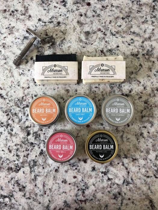 ManTripping's tweet photo. Products and Tips For Caring For Your Beard Like a Man, including Beard Oil, Beard Balm, and Beard Shampoo!

 #sponsored #IndieDoGood @indiedogood by Munson and Brothers https://t.co/MAKtumgbCa https://t.co/xrzuHslrf4
