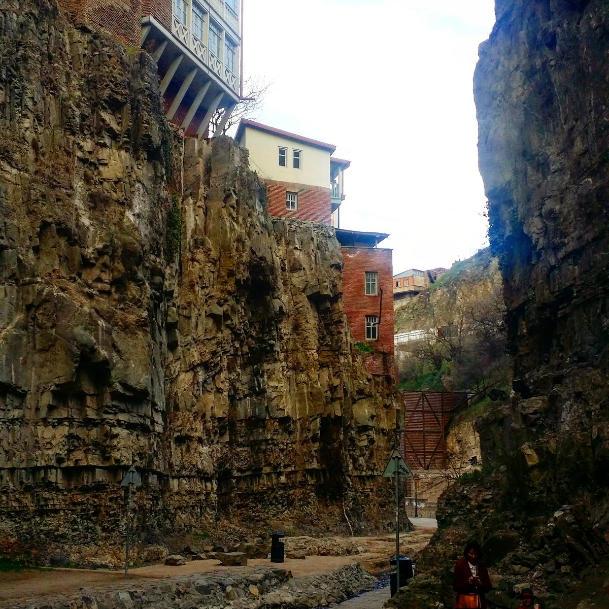 Tbilisi Streets
თბილისის ქუჩები
#ვმოგზაურობთ #ერთადვიმოგზაუროთ #WeTravel
#travelwithfriends #traveltogether #travelwithus    #wetravelllc #catchrhemoment #discovertheworld #dontmissthechance #starttravelling #starttoday