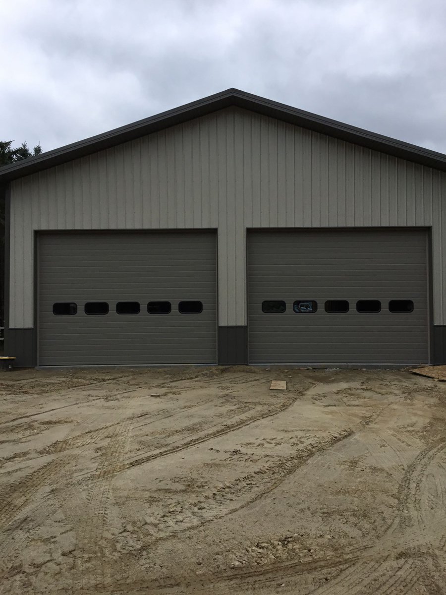 doverdoorsales's tweet photo. People are building some beautiful barns out there. We recently installed the most spec'd commercial doors in the country - @OverheadDoorCo 593's for this barn project in Fenton. Call me at @DoverCompany for your next project. 810.614.9590 https://t.co/1vg97aEOml