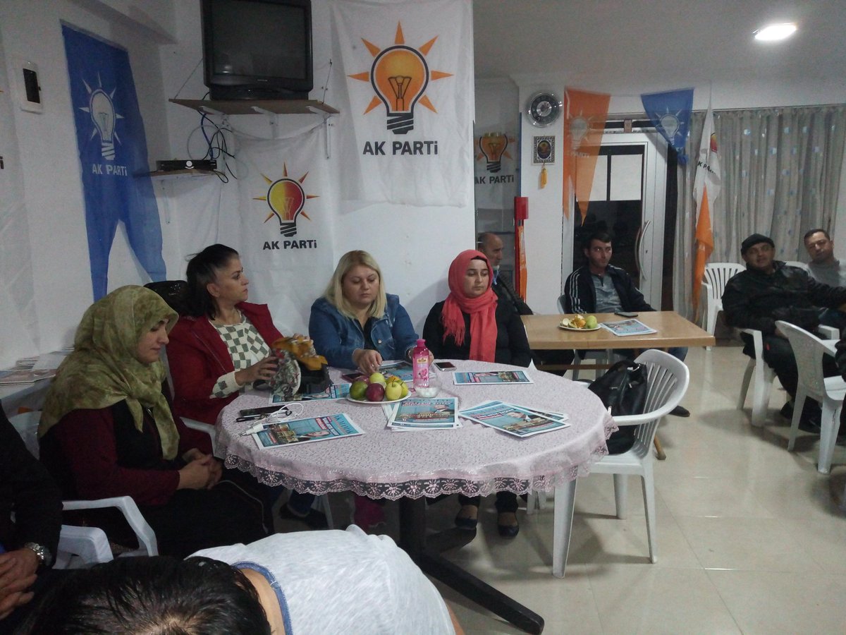 Yunal1973's tweet photo. Kayaş Mahalle Başkanlığı Olarak,Haftalık Komisyon Toplantımızı,Meclis Üyemiz Hüseyin Balcı,Yönetim Kurulu Üyemiz Ali Okumuş Başkanlarımın Katılımları İle İcra Ettik.Katılım Sağlayan Komisyon Üyelerimize Çok Teşekkür Ederim.
@MAbdullahOzer @selcukkurnaz_  @AliOkumus0670 https://t.co/t62fdVxGaS