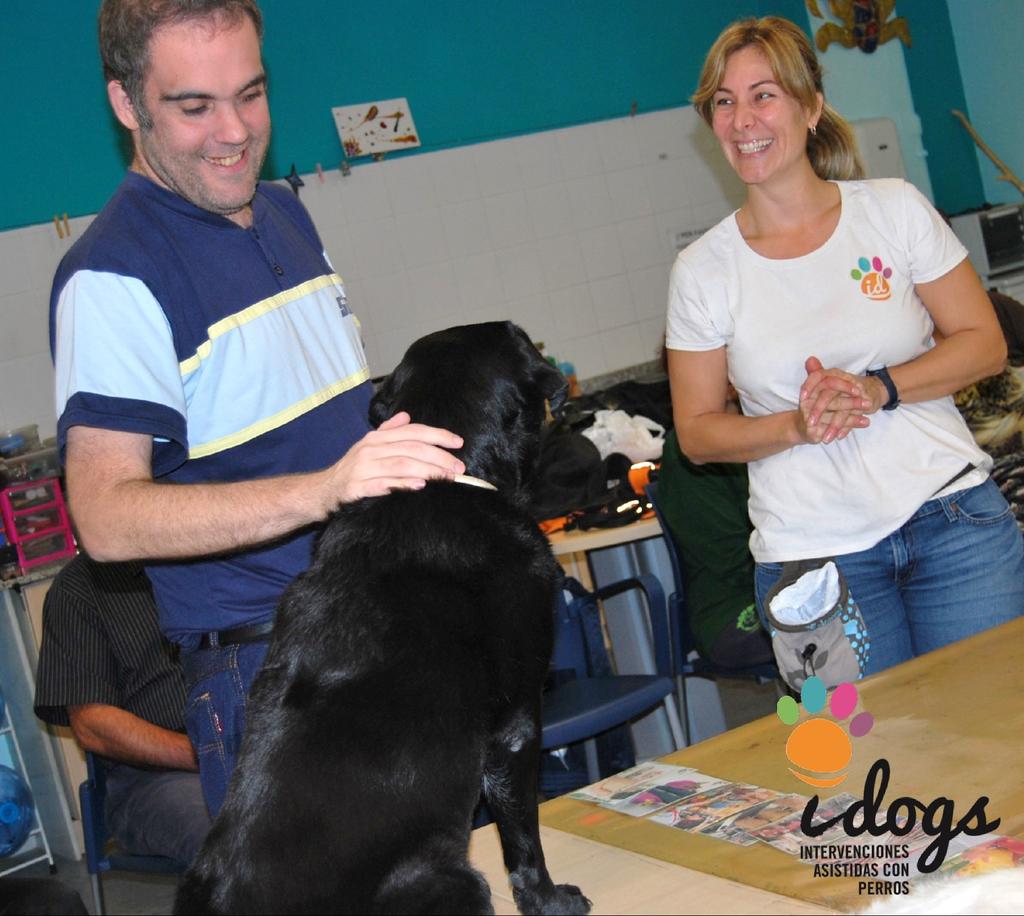 asociacionidogs's tweet photo. Después de unos días de vacaciones hemos disfrutado de una sesión muy divertida en MonGran Alboraya Gracias por hacernos sentir tan bien #MonGran #idogs #SonrisasQueDejanHuella #PerroDeAPoyoSocial #PerroDeTerapia #TherapyDog #AssistanceDog https://t.co/2h0IYdNRtE