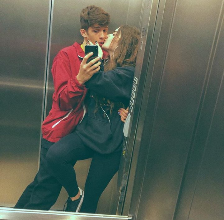 YoujGui's tweet photo. Shippar nós nem shippa tanto mas é cada Fotão que da até vontade 
#Joade https://t.co/19wJnHNLTs