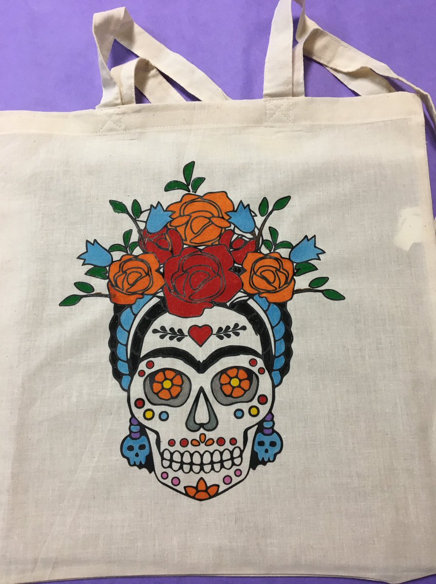 NeiuCCAS's tweet photo. Look at these beautiful Frida Kahlo tote bags that were created in our #DayoftheDead workshop! Participants learned about the history of Dia de Los Muertos and earned CPDU's. #CenterSpace #makerspace @neiu https://t.co/eYfx8mDaLg