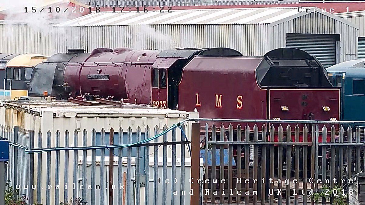 #DuchessofSutherland takes a breather at Crewe this afternoon ën route to #Eastlancsrailway after a weekend down at @SwanRailway ‘s gala @railcamlive