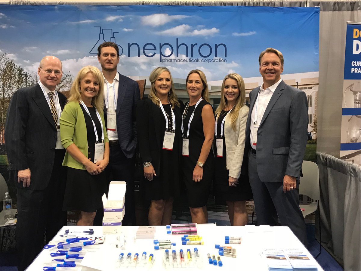 NephronPharm's tweet photo. Our team spent the weekend in San Francisco, CA at the 2018 American Society of Anesthesiologists Annual Meeting! #Anesthesiology #DrugShortage #ASAHQ https://t.co/z0Ru8EE1sw