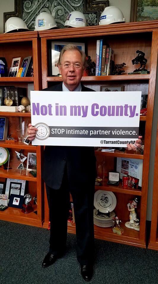 tcjudgewhitley's tweet photo. October is Domestic Violence Awareness Month, I stand against Domestic Violence and IPV in Tarrant County! See something, say something. Silence needs to stop in order to give families a chance at peace. #StopDV #EndIPV https://t.co/8nN2DGIFQb