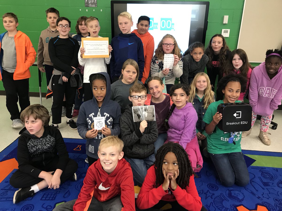 AbbeyUpton's tweet photo. @MattVillasana these fifth grade @CRE_Cardinals had a blast in the ecosystems breakout! #whencanwedoitagain #CREteach #cre219 https://t.co/P9kfAxtX2t