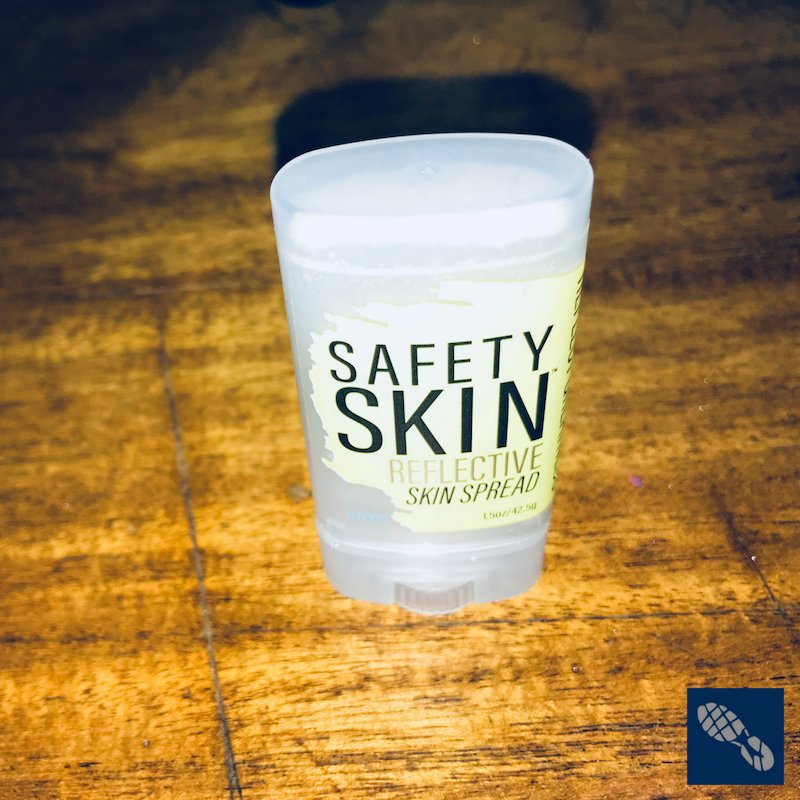 DERBYRUNNER's tweet photo. Fun evening tonight at the Run Club using #SafetySkinProducts #ReflectiveSkinSpread
Keeping you safe by keeping you seen now the nights are drawing in. https://t.co/YhE1K8IiQP
