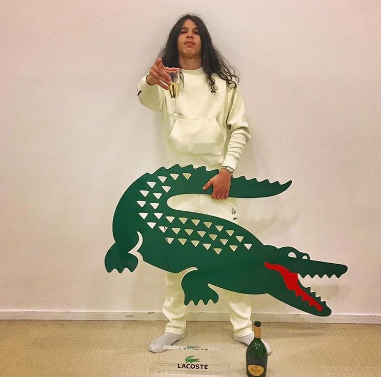 pull bendero lacoste