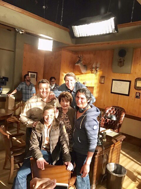 mamalou8's tweet photo. Missing the ol’ gang. Loved it when @LouDPhillips directed. #actingsilly @netflix #Longmire @Adam_Bartley https://t.co/DgjZQrA0xI