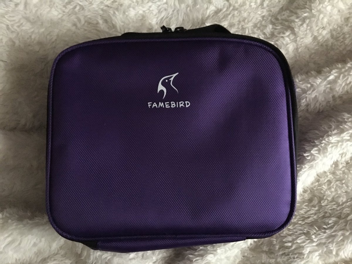 SarahEra9's tweet photo. Amazing makeup storage case! Great for travel! Can fit all my makeup brushes and makeup in it! https://t.co/d6mTd9Nv6o