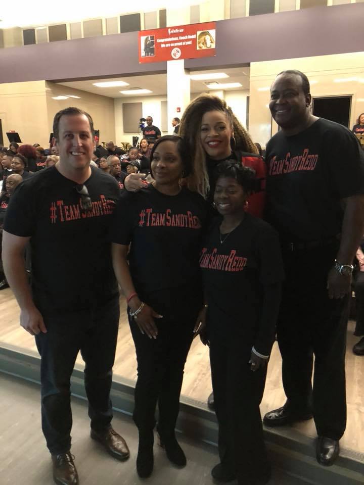 HastingsforIL's tweet photo. Vote for SandyRedd-The Voice 2018 on @NBCTheVoice!! She’s the real deal!
#NBCtheVoice #Fighting19th https://t.co/vQ3nwlP2Go