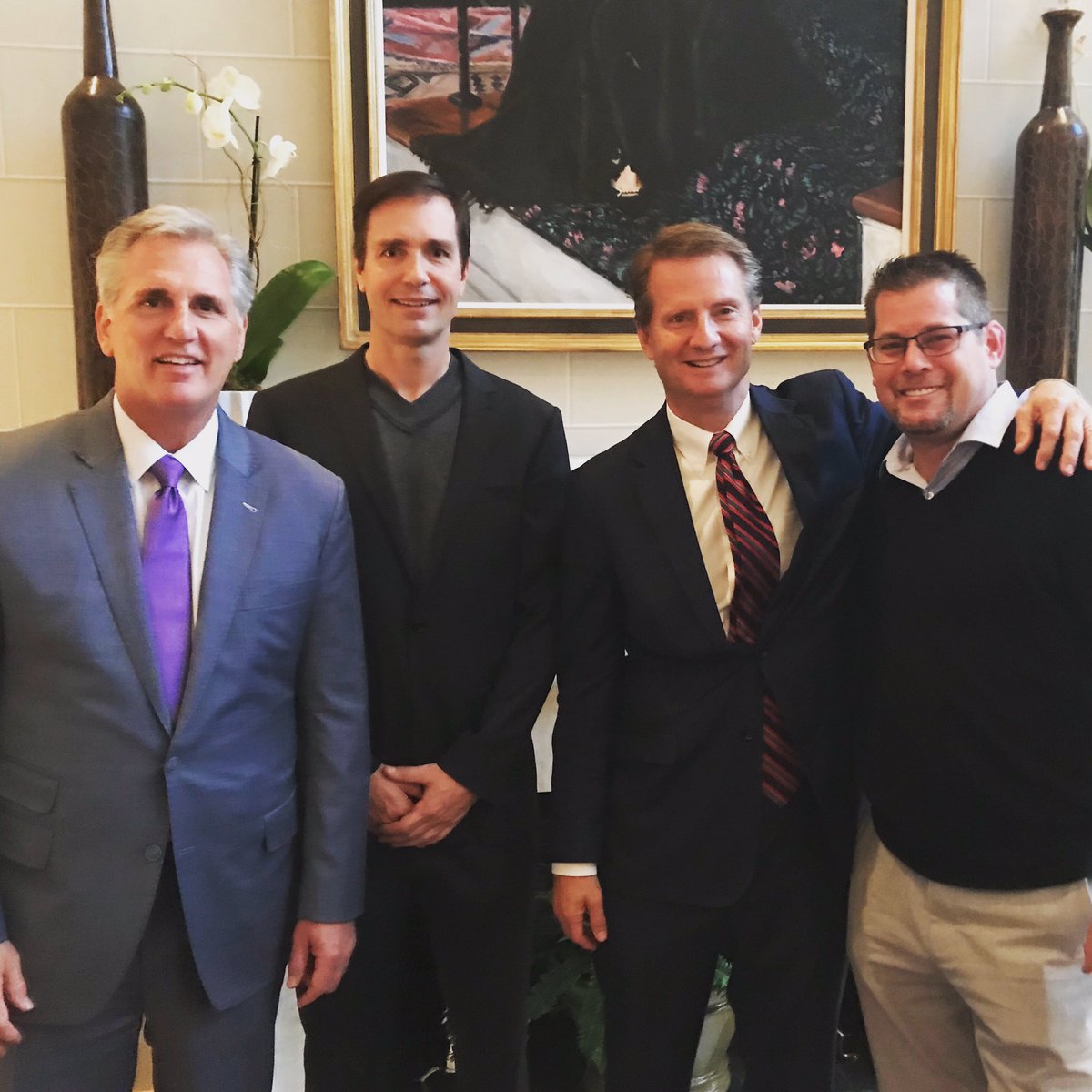 Great fundraiser for <a href="/timburchett/">Tim Burchett</a> for Congress. Big thanks to U.S. House Majority Leader Kevin McCarthy @GOPLeader for coming to #Knoxville to support Tim. <a href="/4MCarbonFiber/">4M Carbon Fiber Corp</a> #carbonfiber