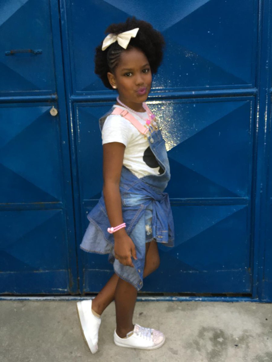 megahtop1's tweet image. ' Minha Promessa e te fazer feliz ! #PretinhadoPoder 😍