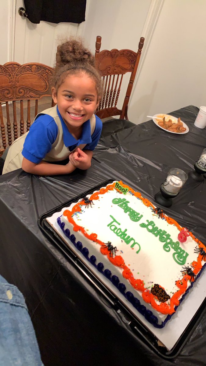 kierrajenae's tweet image. happy birthday to my pumpkin again! nanny loves you so much! #theBIG5