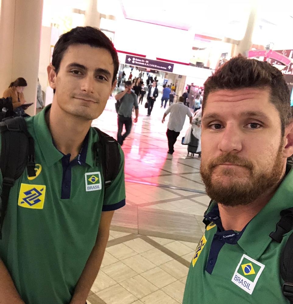 Resultado na China não foi o esperado. Faz parte... Agora, depois de quase 20h de viagens e conexões, estamos em LA onde vamos pegar ainda um voo para Las Vegas
#viagemquenaoacaba #suor #duplacapixaba @bancodobrasil @underarmourbrasil @redbullbr @oakleybr @petrobras @timebrasil https://t.co/q5mQIAZkRr