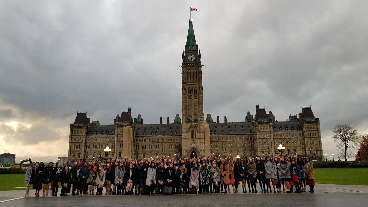 jiwontina's tweet photo. @UoTWomenInHouse is off to a fantastic start! We had a special tour of the @SCC_eng and Q&A with Justice Rosie Abella,followed by a welcome reception on the Hill! Big thanks to @Carolyn_Bennett and all our hosts! #UTWIH2018 #addwomenchangepolitics #cdnpoli https://t.co/aTgYaxzJDJ
