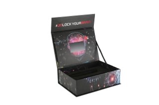 Flash_Max_USB's tweet photo. Video Gift Boxes for the holidays from Flash Max. Contact us for your free quote on your totally custom project. Stunning full color printing with custom foam. Video automatically plays when cover is opened. https://t.co/lDOM5QCpKw