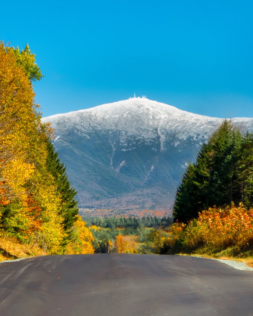GettsWild's tweet photo. First snowfall of the year in the #whitemountains of #newhampshire https://t.co/zFPgiZ5KOp