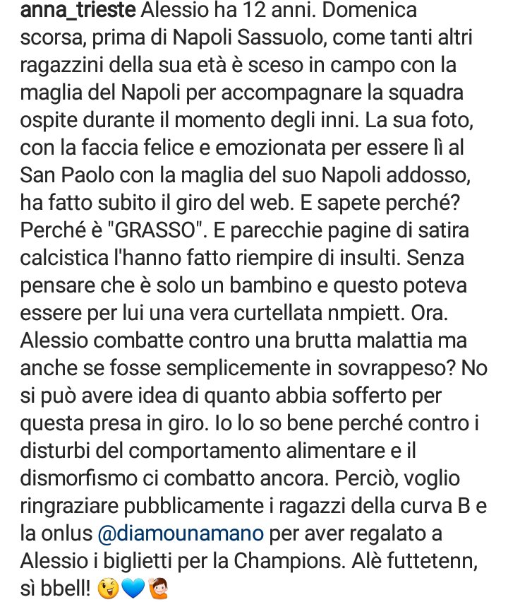 annatrieste's tweet photo. Grazie ai ragazzi della curva B per aver regalato a Alessio i biglietti per la Champions! Alè si bbell, futtetenn! E combatti 😉💙💣 https://t.co/o7RHX7aTes