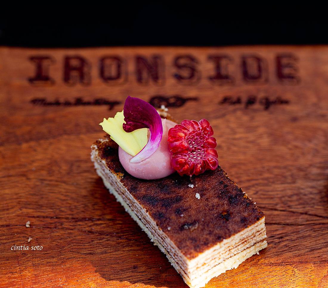 Chef_Works's tweet photo. Hunny, you should've tried @tillythehun's sweets! Definitely sugar-wasted at #WASTEDSD ๐ธ: @cintiasotoz
#ChefWorks #KitchensForGood https://t.co/et7CsHcg33