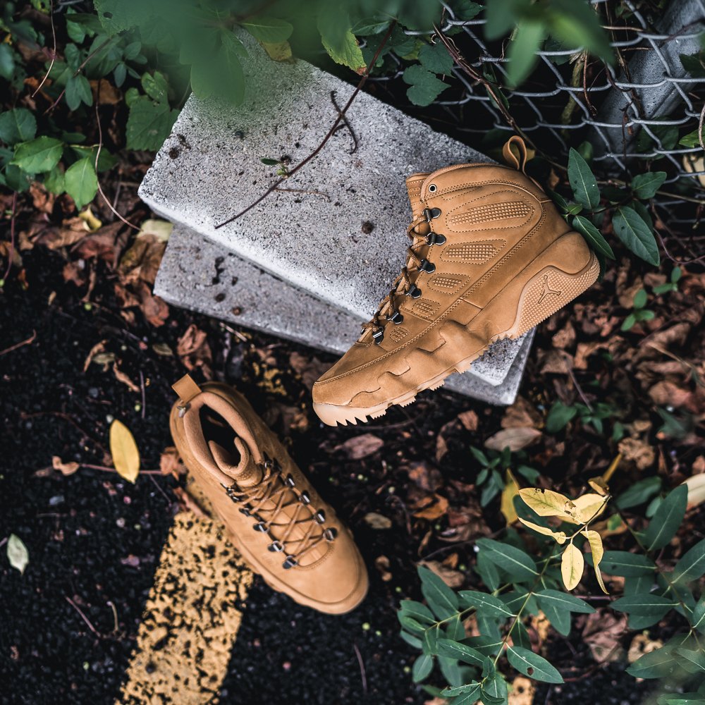 snipes_usa's tweet photo. 'Wheat'
@Jumpman23 IX BootNow Available Online and In Stores #wheat #ajix #boot #baroque #brown https://t.co/S74Yz467Fz https://t.co/jZMokxkY2f