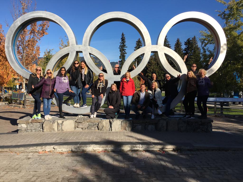 AccorHotelsUKME's tweet photo. An amazing fam trip with incredibles hosts @FairmontWhistlr @FairmontPacific @cantrav and @MeetVancouver thank you for a wonderful experience. On to @IMEX_Group in Vegas for the next leg of our journey. @AccorHotelsUKME https://t.co/hfi0Vu69Xy