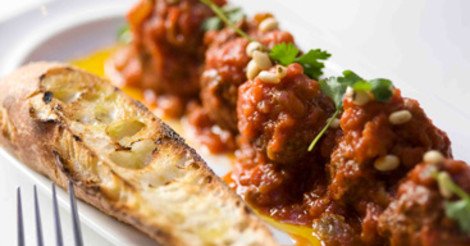 ninetenlajolla's tweet photo. It will be 3:30pm before ya know it! Join us for happy hour! 1/2 priced bar food menu, $5 select glasses ... https://t.co/SdDUoE7nWz