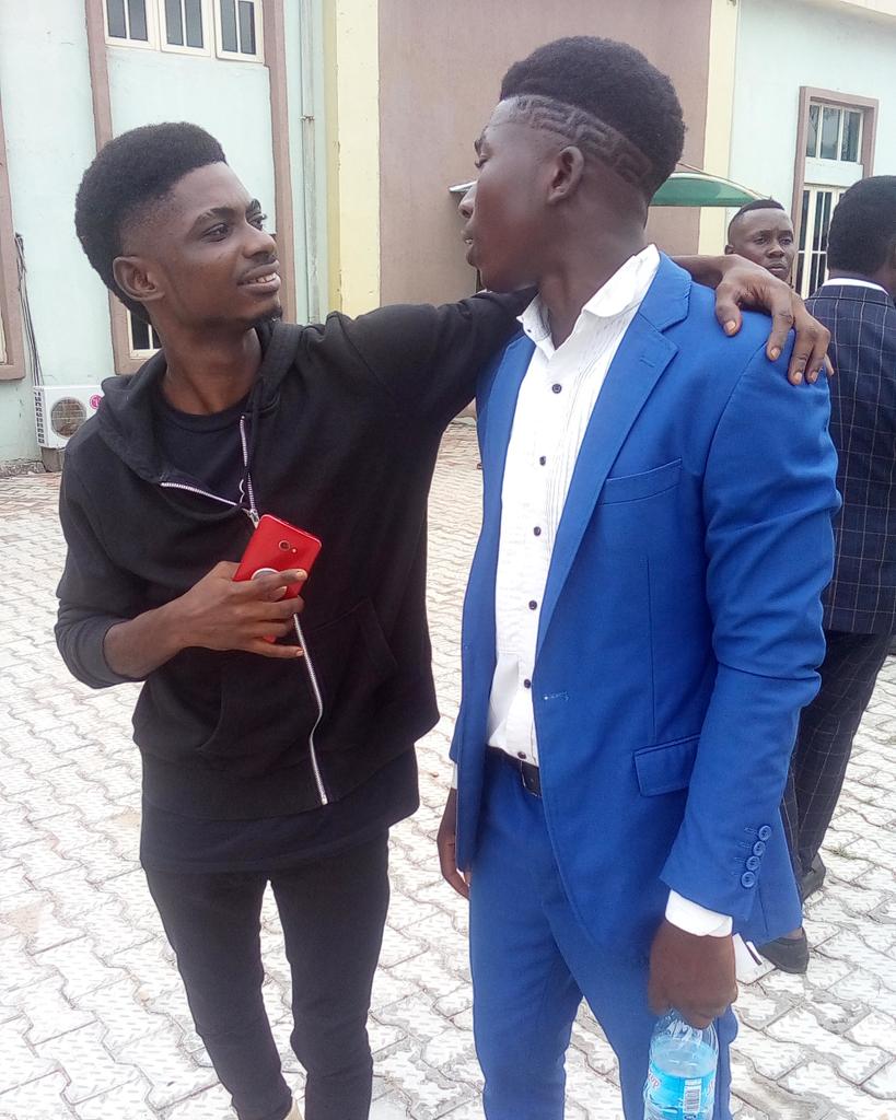 sholly_mc's tweet photo. Caption na them dy rush wetin?? https://t.co/etj5XEi5mm