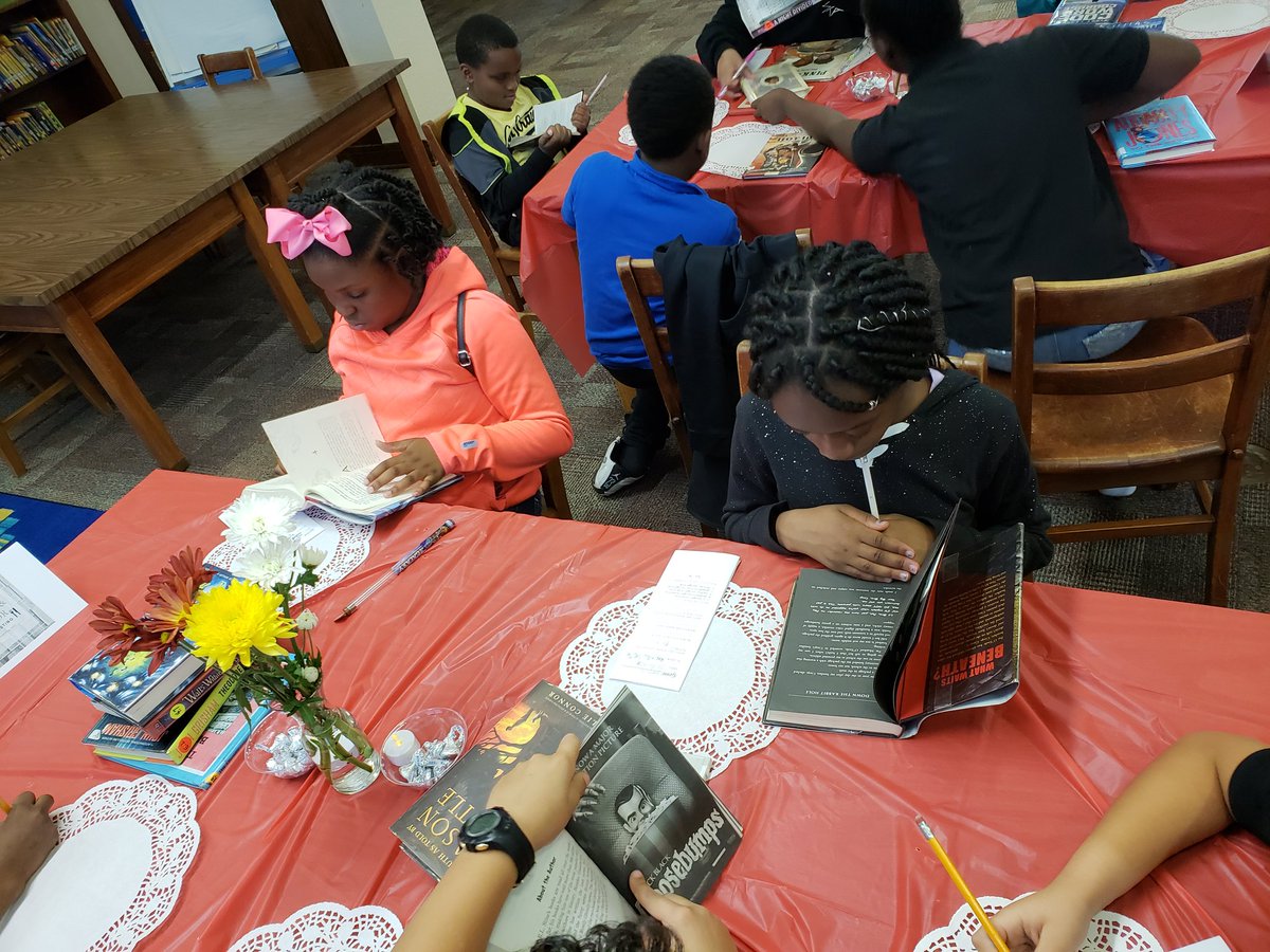 Emily Bennett tweet media